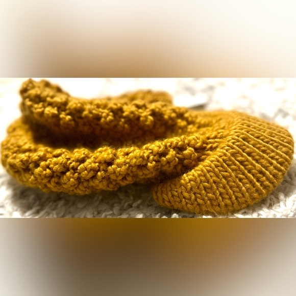 ‼️RARE‼️?Free People??NWT?Bobble Cabbie in Ochre main image 6